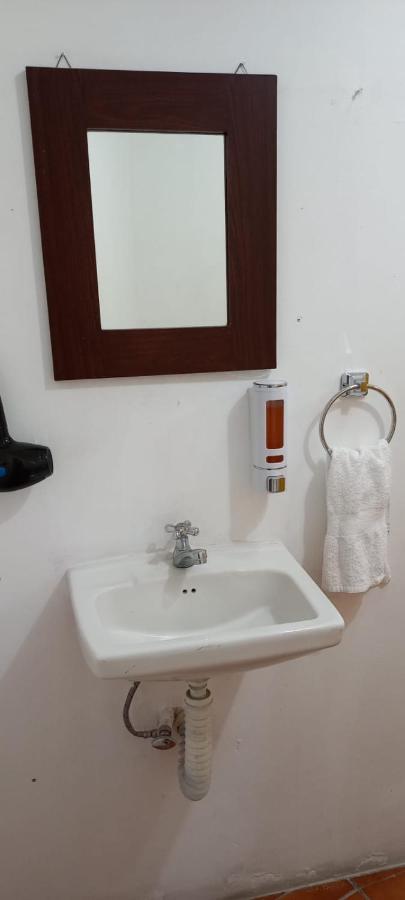 Global Airport Inn Free Shuttle Guatemala City Exterior photo